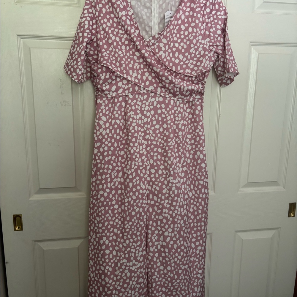 Chic Pink Patterned Jumpsuit - image 1